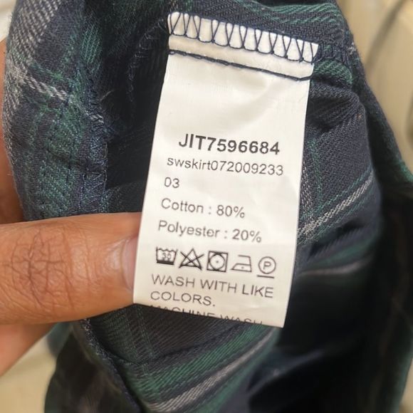 Shein Navy Green Plaid Pleated Skirt Size Medium - Picture 4 of 4